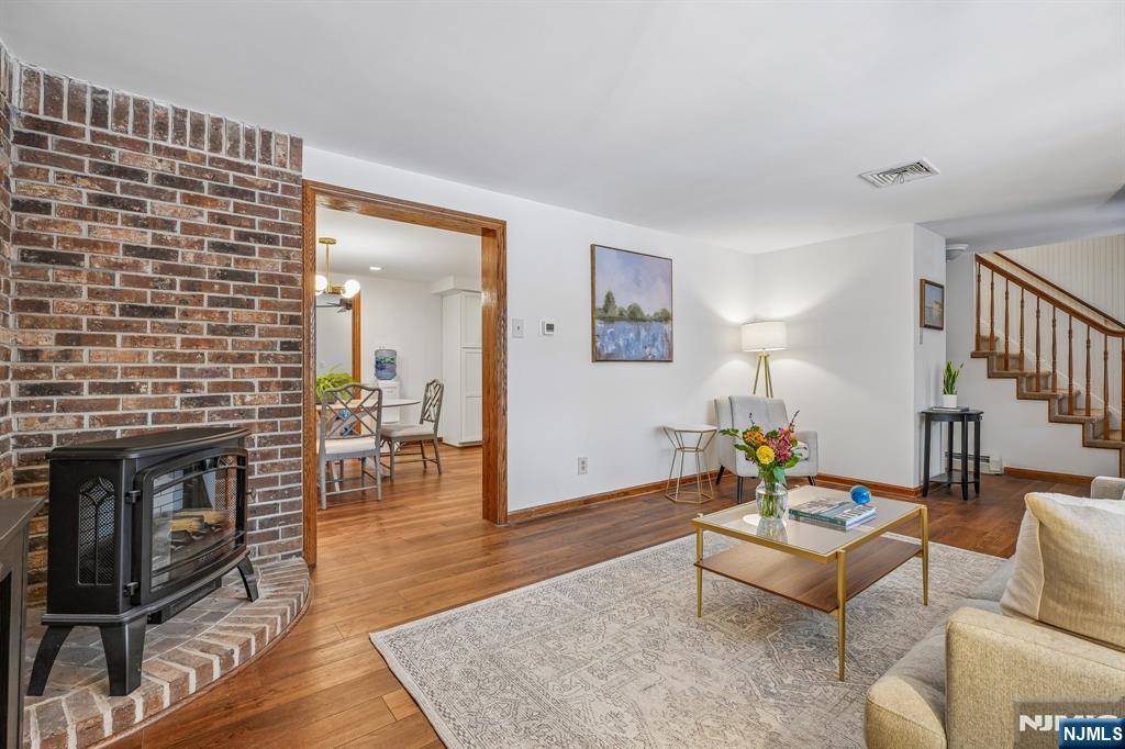 40 Golf Road Bloomfield, NJ 07003 - Photo 8 of 50