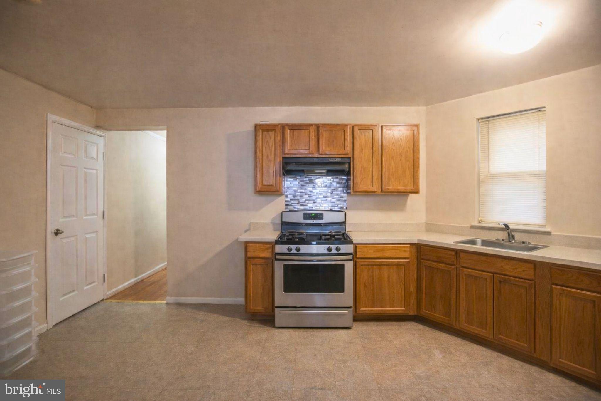 1025 Edmondson Avenue Baltimore, MD 21223 - Photo 27 of 30