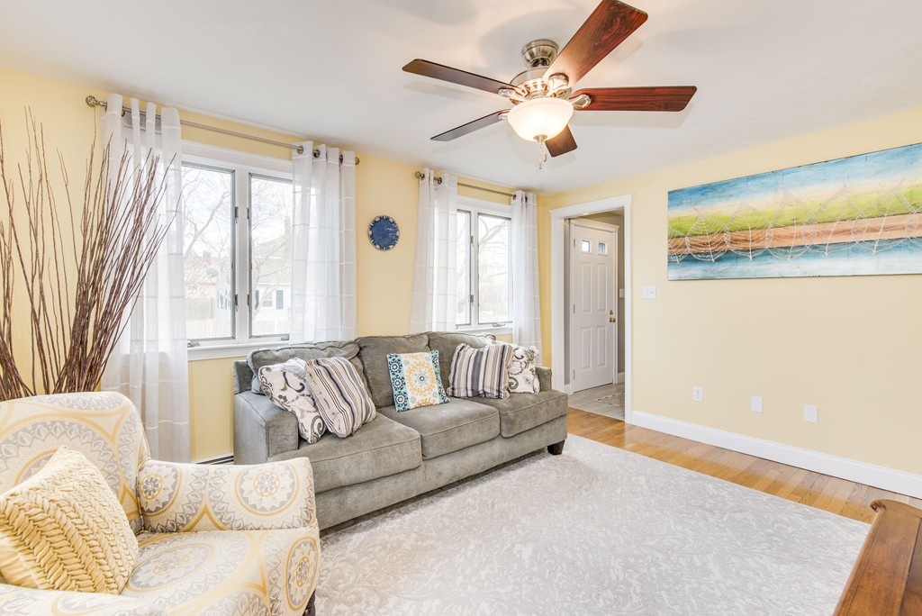 170 Arnold Road Marshfield, MA 02050 - Photo 10 of 26 Gallery Image 10