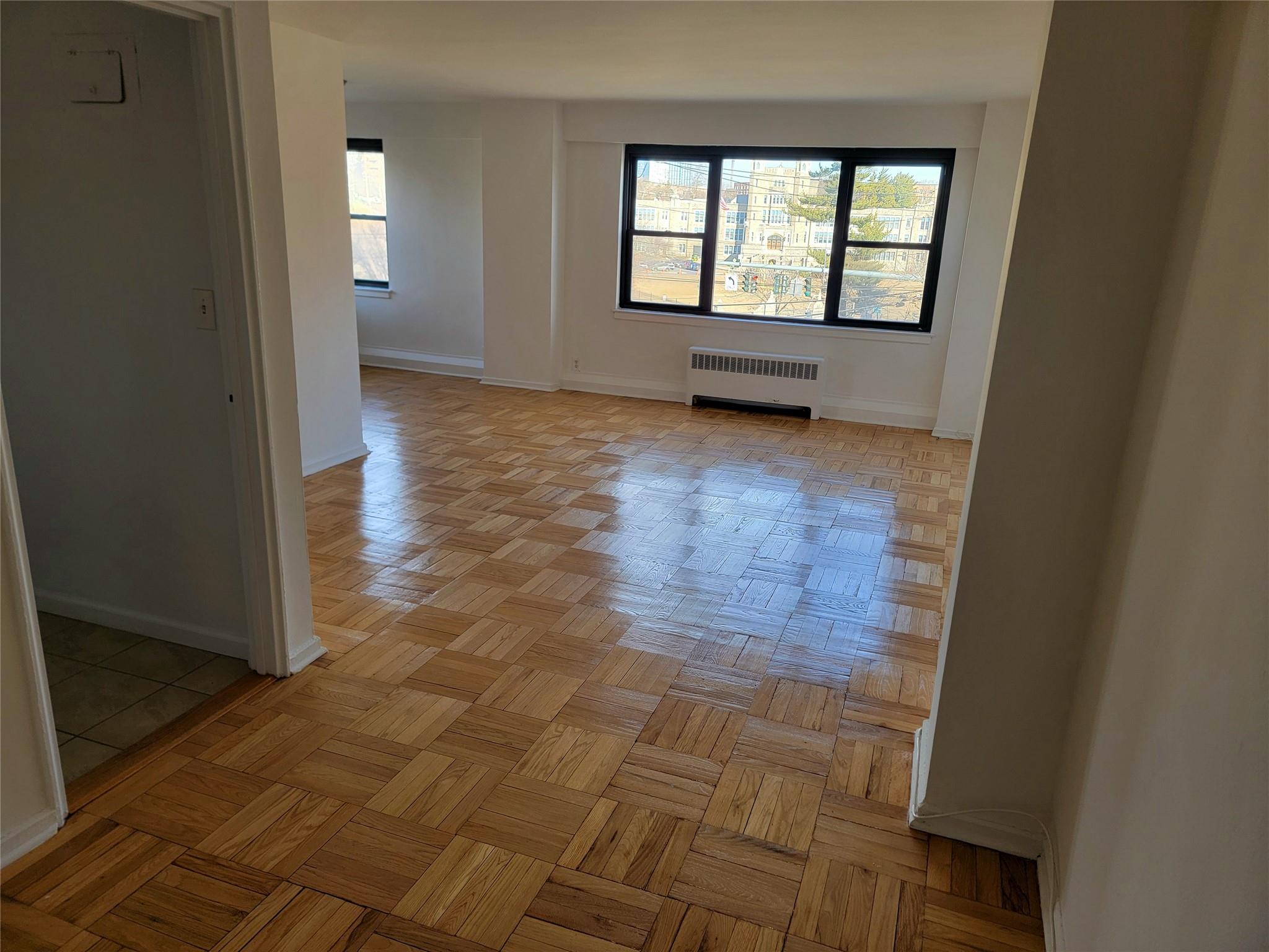 300 Pelham Road, Unit 3F New Rochelle, NY 10805 - Photo 1 of 1