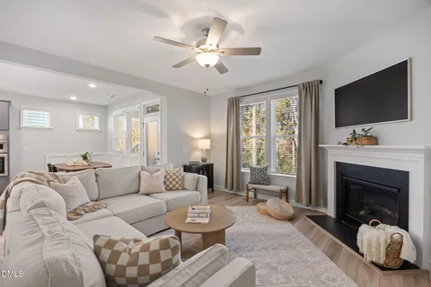 $529,000 | 321 Pond Overlook Court, Knightdale, NC 27545