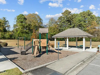 $529,000 | 321 Pond Overlook Court, Knightdale, NC 27545