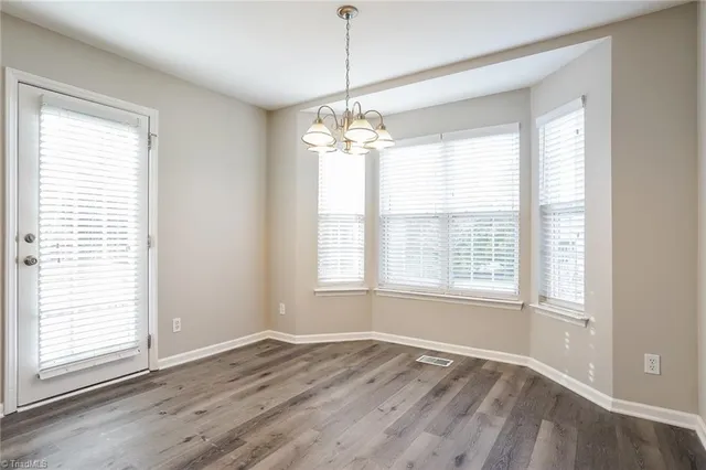 $2,360 | 6105 Buckhorn Road, Greensboro, NC 27410