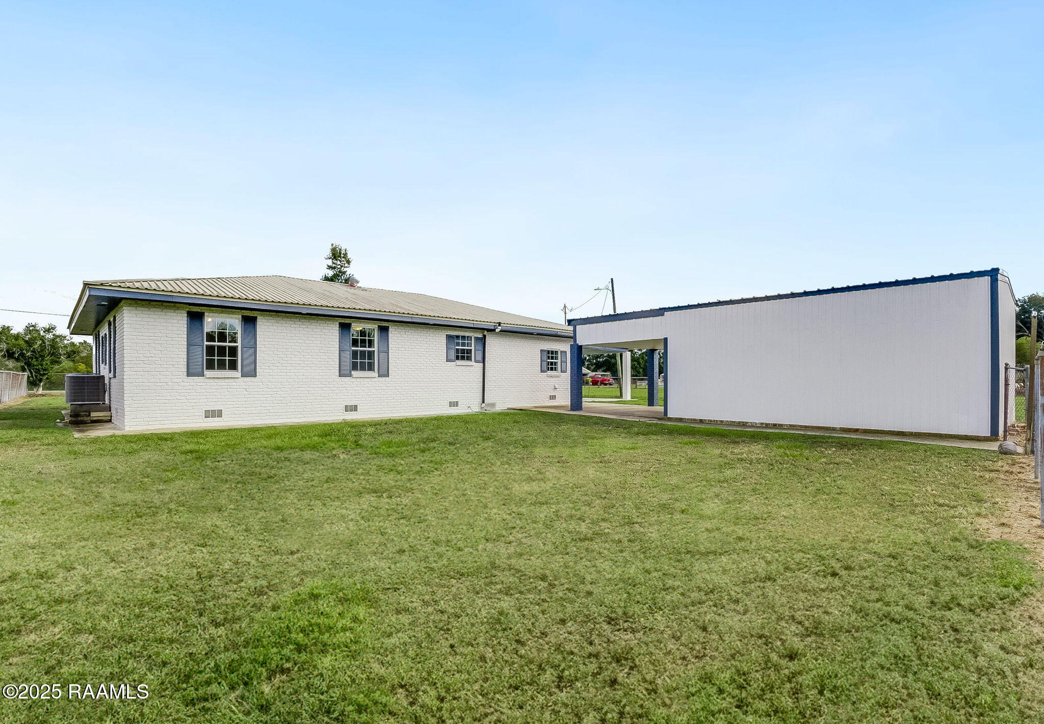 724 Linden Lewis Road Youngsville, LA 70592 - Photo 17 of 20 17-web-or-mls-724 Linden Lewis-16