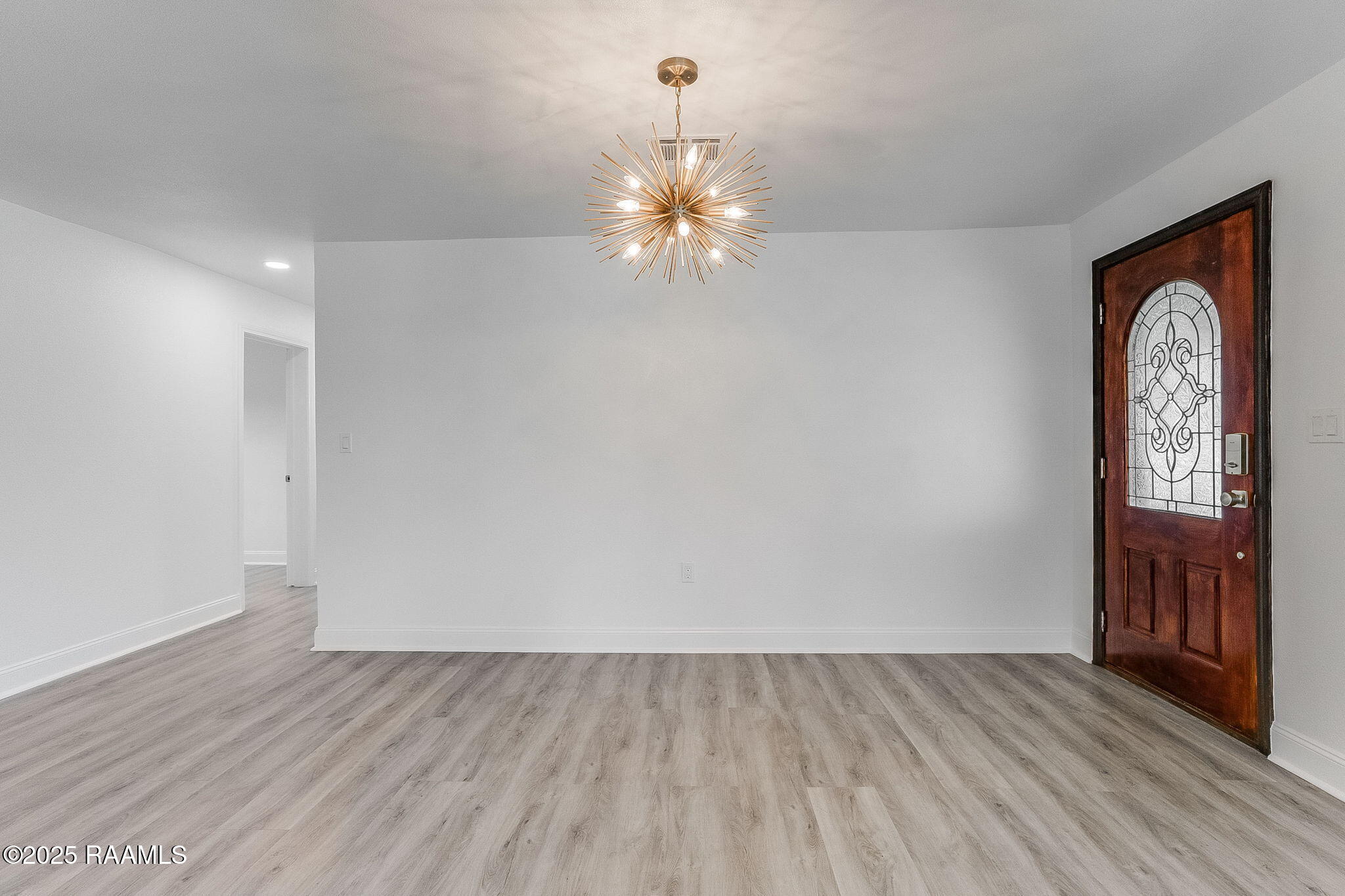 724 Linden Lewis Road Youngsville, LA 70592 - Photo 7 of 20 5-web-or-mls-724 Linden Lewis-4