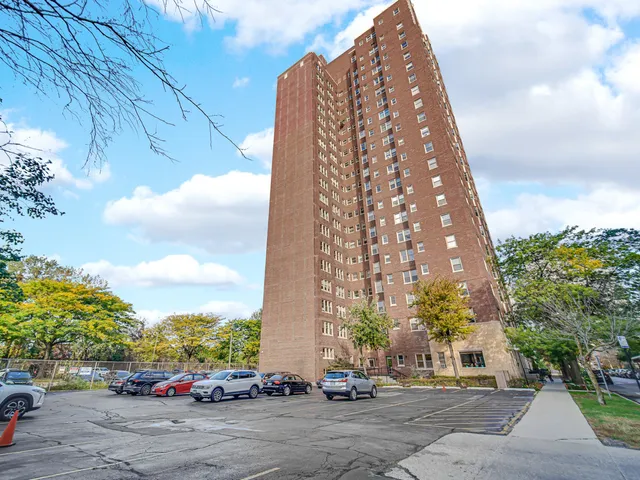 $175,000 | 5000 South Cornell Avenue, Unit 6C, Chicago, IL 60615