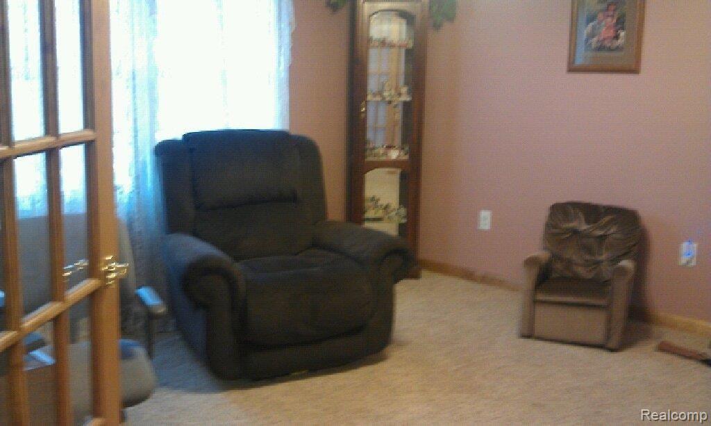 5782 Cade Road Imlay City, MI 48444 - Photo 9 of 15 5782 Cade- Family Room.JPG