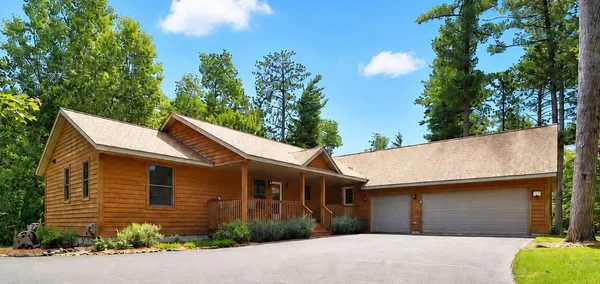 $574,900 | 8553 Waseya Woods Drive, Nisswa, MN 56468