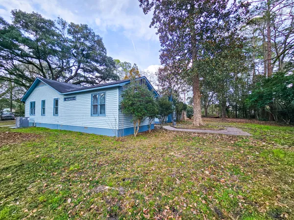 $497,500 | 127 Meadow Lake Drive, Walterboro, SC 29488