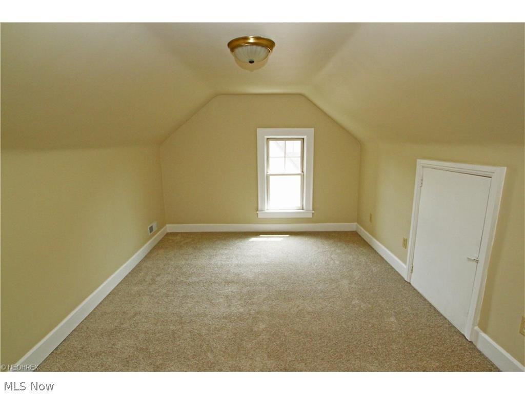 3280 Stockholm Road Cleveland, OH 44120 - Photo 30 of 35