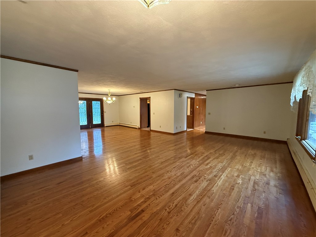161 Council Rock Road Cranston, RI 02921 - Photo 9 of 31