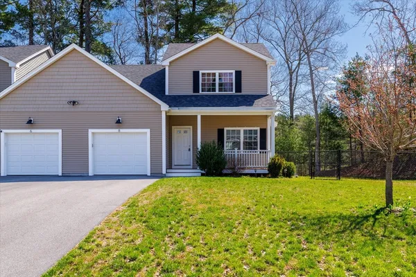 $520,000 | 8 William Drive, Unit 8, Douglas, MA 01516