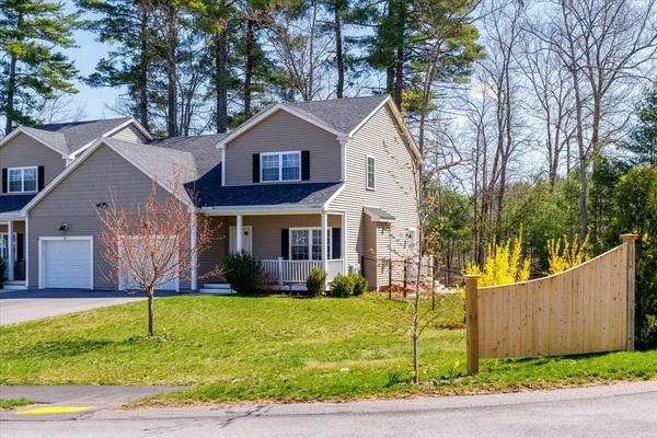 $520,000 | 8 William Drive, Unit 8, Douglas, MA 01516