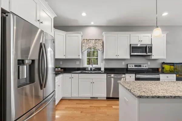 $520,000 | 8 William Drive, Unit 8, Douglas, MA 01516