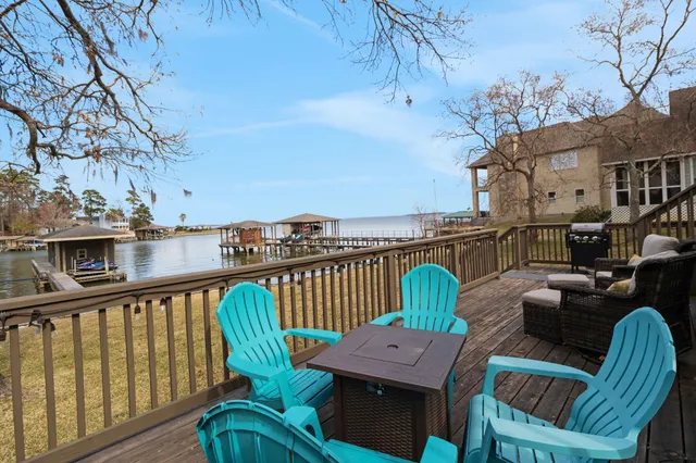 $599,000 | 81 Harbour Point Circle, Coldspring, TX 77331