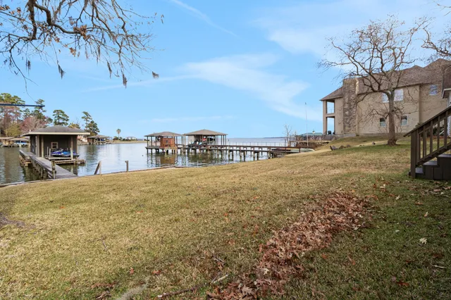 $599,000 | 81 Harbour Point Circle, Coldspring, TX 77331