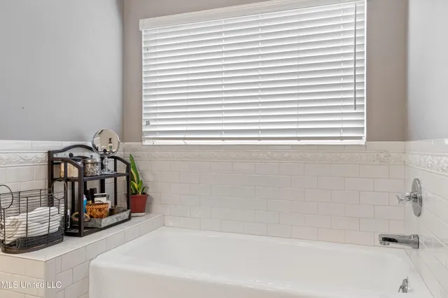 $449,900 | 3165 Grand Oaks Drive, Hernando, MS 38632