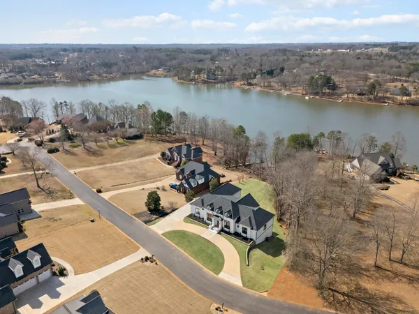 $1,499,900 | 314 Shoreview Drive, Chesnee, SC 29323