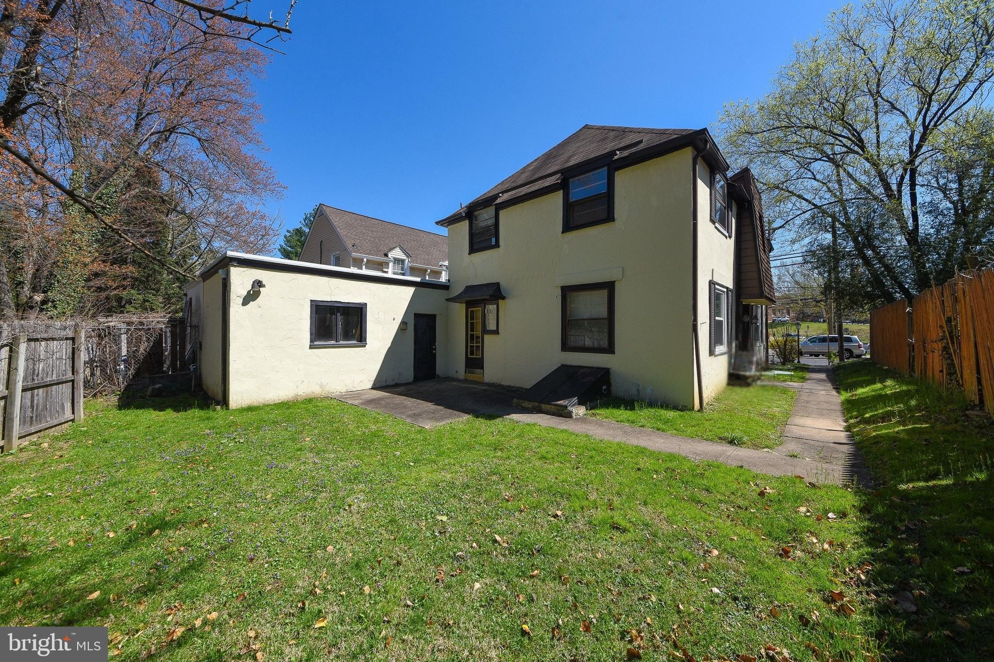 205 Church Road Elkins Park, PA 19027 - Photo 4 of 21 Spacious Rear Yard & Exterior