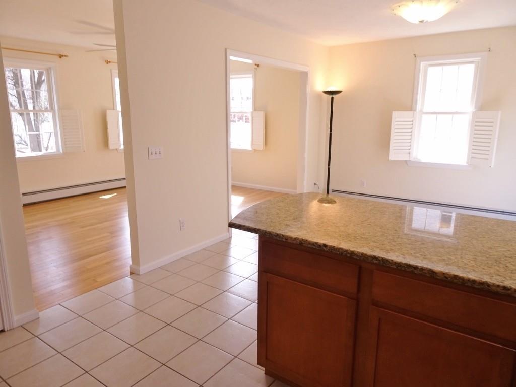 75 Ridgewood Road Worcester, MA 01606 - Photo 7 of 22 Gallery Image 7