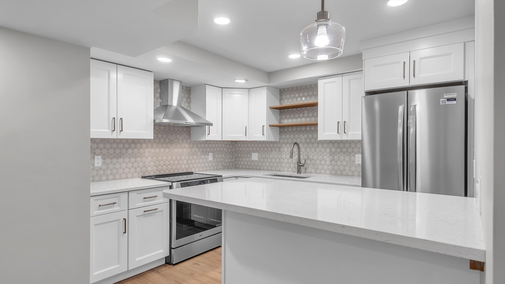 6 Alaric Terrace, Unit B Boston, MA 02132 - Photo 6 of 35