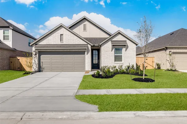 $2,600 | 9711 Westminster Manor Drive, Cypress, TX 77433