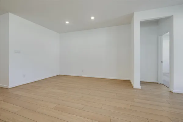 $2,600 | 9711 Westminster Manor Drive, Cypress, TX 77433