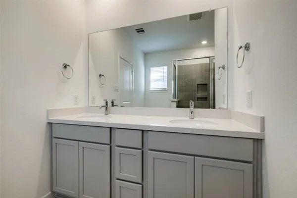$2,600 | 9711 Westminster Manor Drive, Cypress, TX 77433