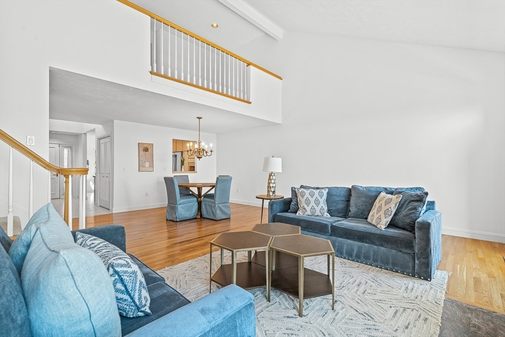 7 Wainwright Road, Unit 107 Winchester, MA 01890 - Photo 17 of 40