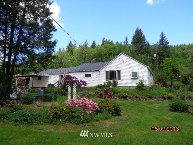 505 Hazel Dell Road Castle Rock, WA 98611 - Photo 7 of 24 Gallery Image 7