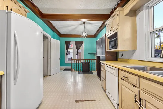 $144,900 | 209 West Martin Street, Forrest, IL 61741