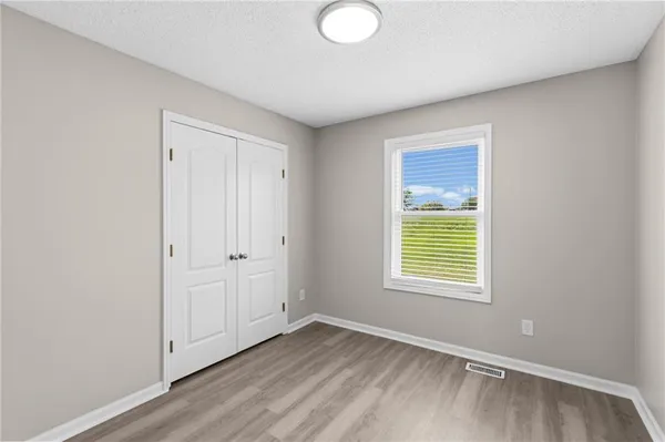 $395,000 | 9112 North Camden Avenue, Kansas City, MO 64154