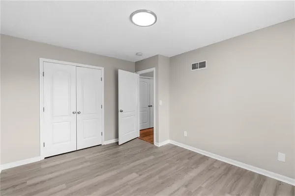 $395,000 | 9112 North Camden Avenue, Kansas City, MO 64154