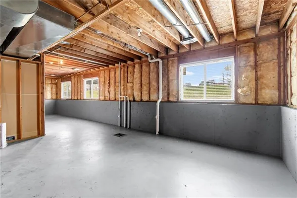 $395,000 | 9112 North Camden Avenue, Kansas City, MO 64154