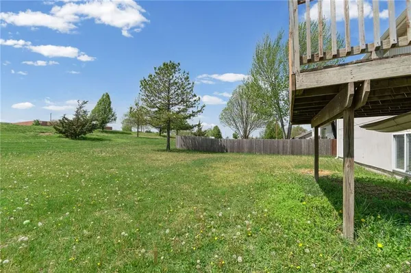 $395,000 | 9112 North Camden Avenue, Kansas City, MO 64154