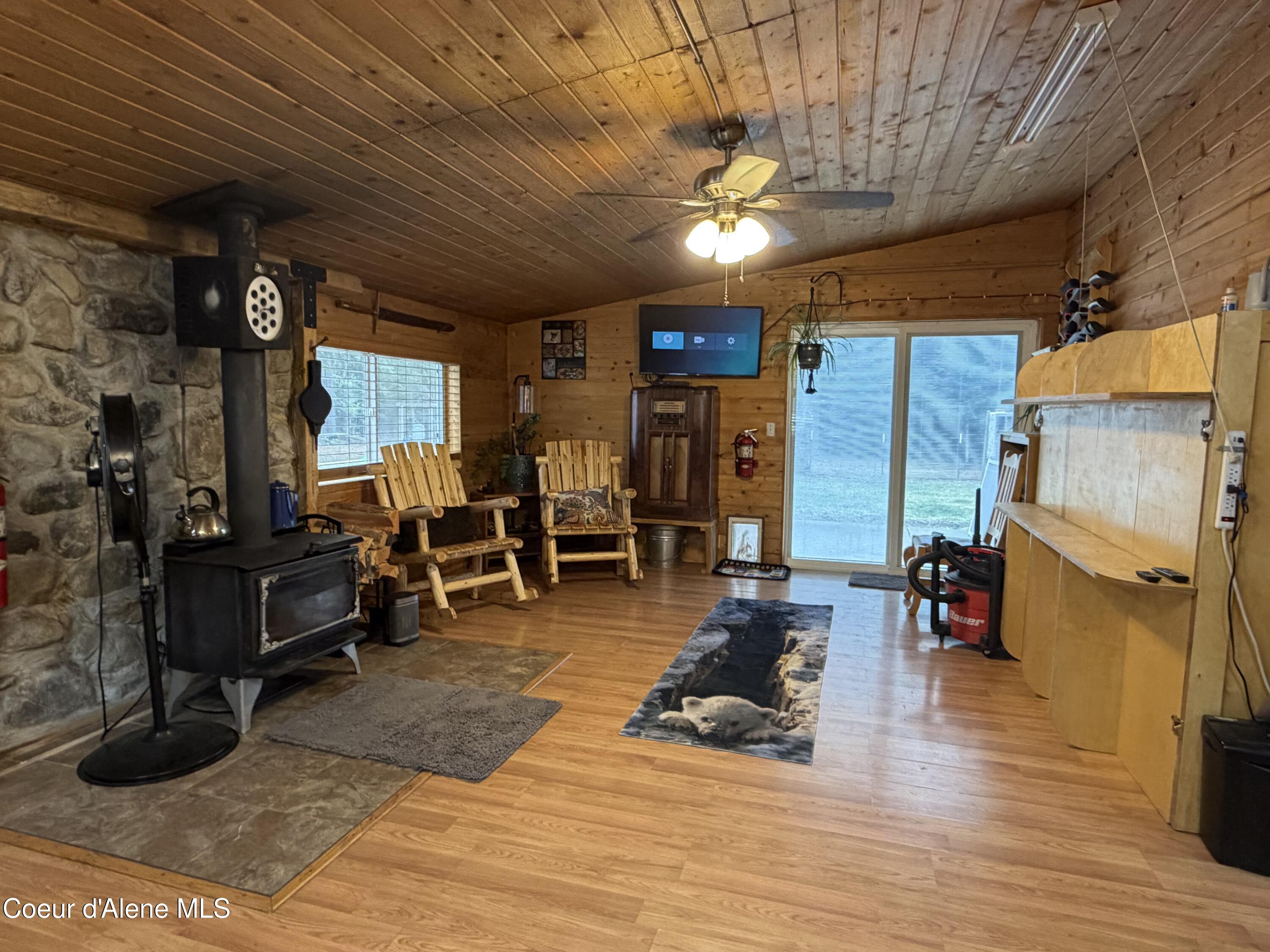 52 Womack Road Oldtown, ID 83822 - Photo 10 of 36 IMG_0226