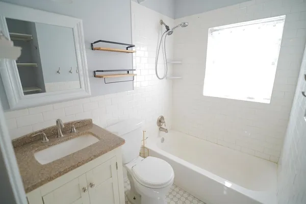 $1,800 | 525 Truett Drive, Tallahassee, FL 32303