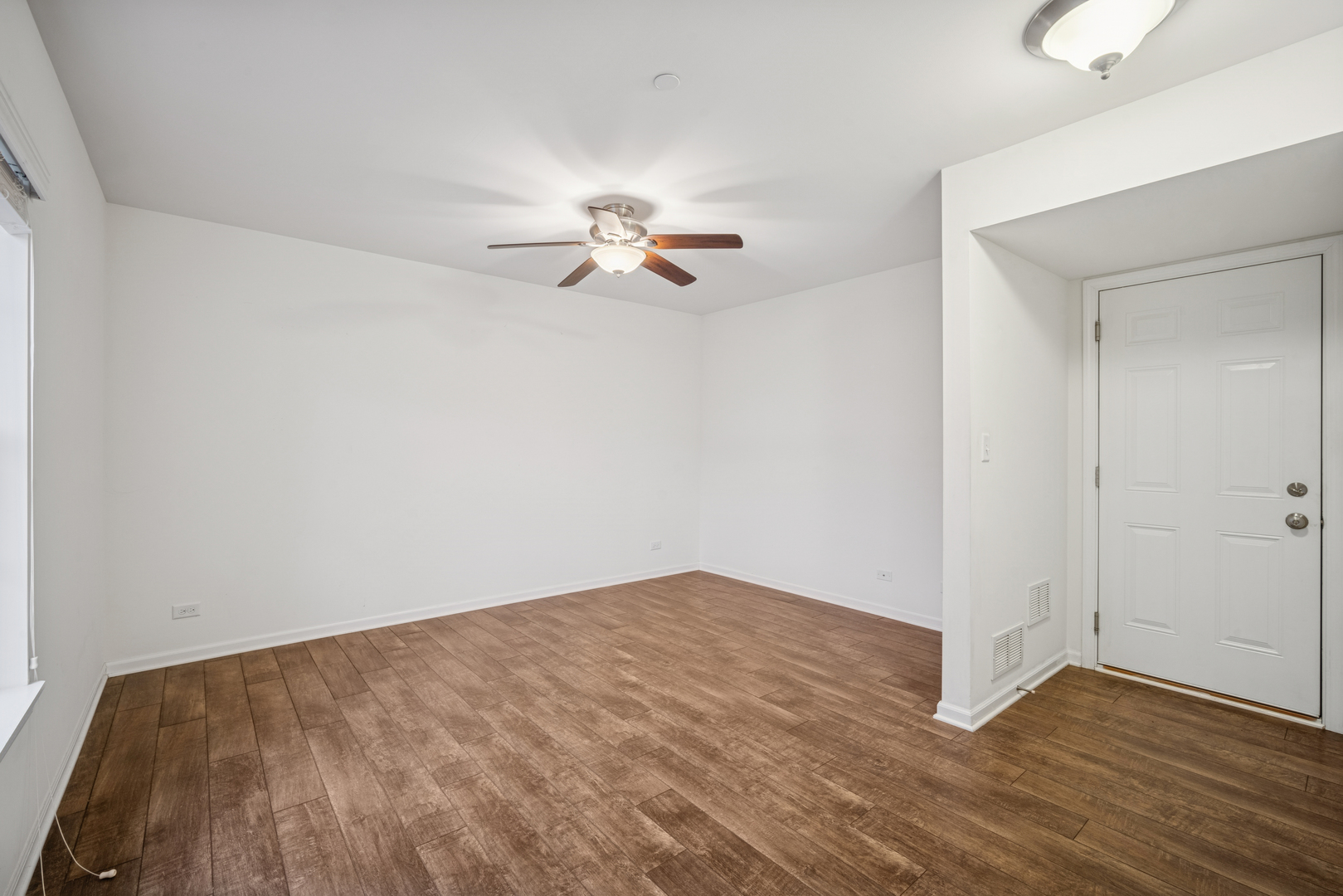 70 Marcel Lane Schaumburg, IL 60194 - Photo 17 of 20