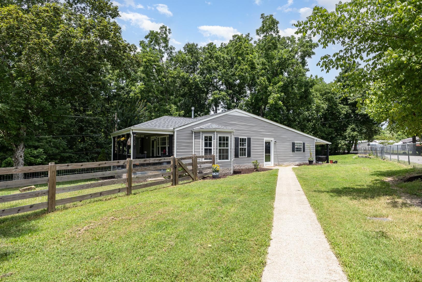 5519 Noble King Road Franklin, TN 37064 - Photo 3 of 31 Gallery Image 3