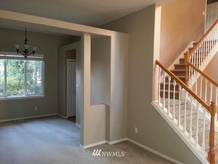 12911 Northeast 182nd Place Bothell, WA 98011 - Photo 12 of 16 Gallery Image 12