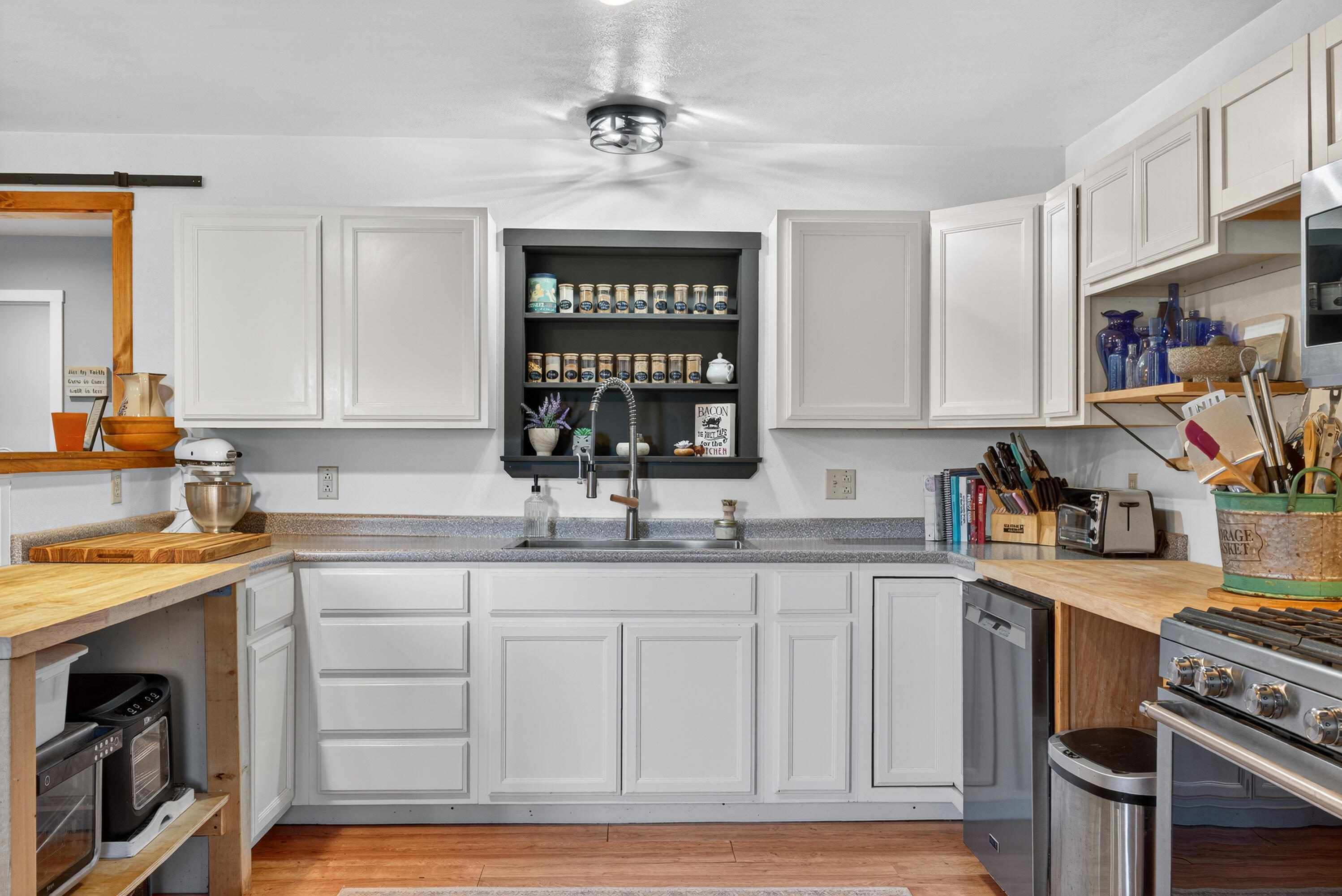 1450 Harpswell Neck Road Harpswell, ME 04079 - Photo 35 of 88 Kitchen