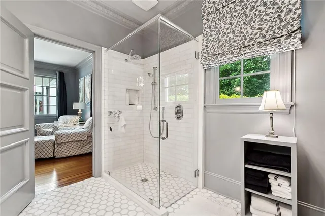 $2,200,000 | 105 Mulberry Drive, Metairie, LA 70005