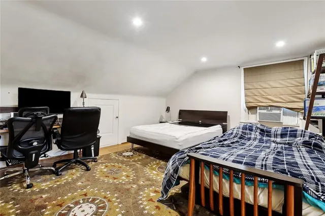 $2,200,000 | 105 Mulberry Drive, Metairie, LA 70005