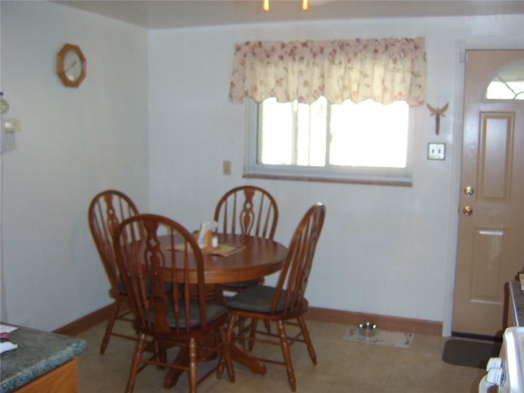 110 Neville Avenue McKees Rocks, PA 15136 - Photo 3 of 6