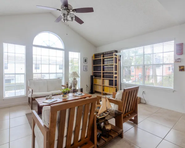 $290,000 | 1345 Crystal Way, Unit B, Delray Beach, FL 33444