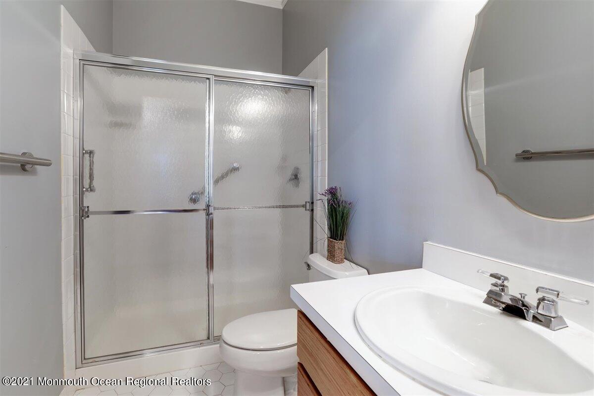2512 Morningstar Road Manasquan, NJ 08736 - Photo 35 of 44 42-2512MorningstarRd0042