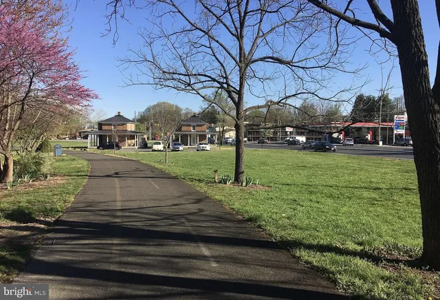 $575,000 | 604 Radham Street, Front Royal, VA 22630