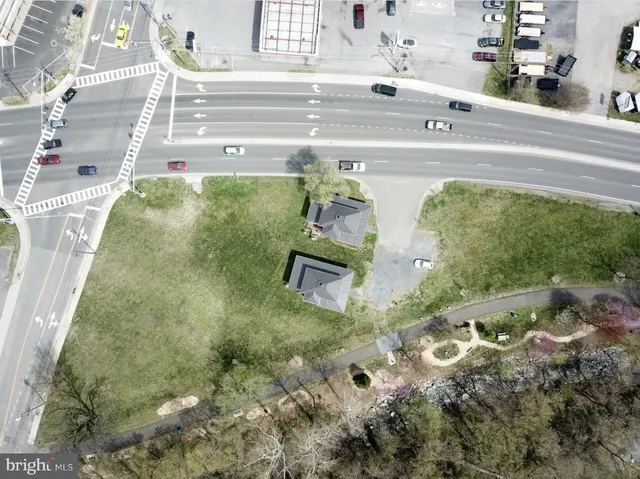 $575,000 | 604 Radham Street, Front Royal, VA 22630