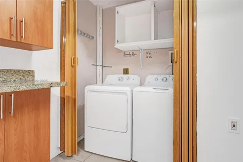 $515,000 | 1300 Northeast 215th Street, Miami, FL 33179