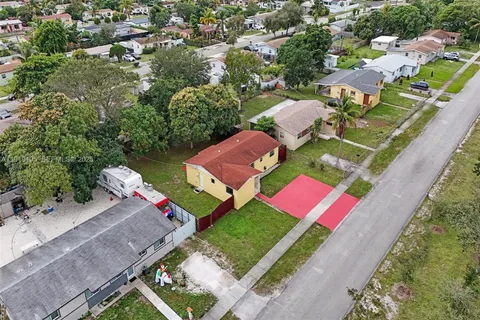 $515,000 | 1300 Northeast 215th Street, Miami, FL 33179